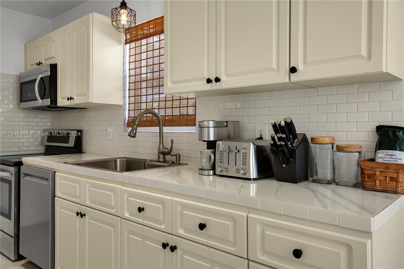 123 NE 48th St, Miami, Florida 33137, 3 Bedrooms Bedrooms, ,1 BathroomBathrooms,Residential,For Sale,123 NE 48th St,A11540444