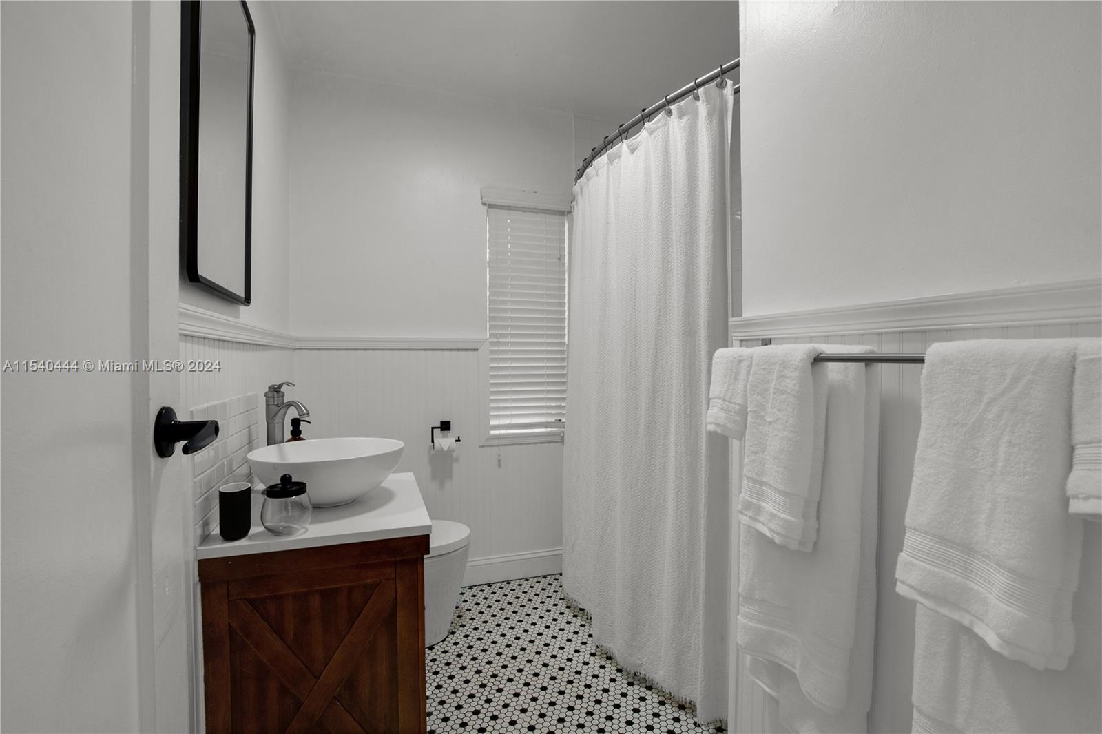 123 NE 48th St, Miami, Florida 33137, 3 Bedrooms Bedrooms, ,1 BathroomBathrooms,Residential,For Sale,123 NE 48th St,A11540444