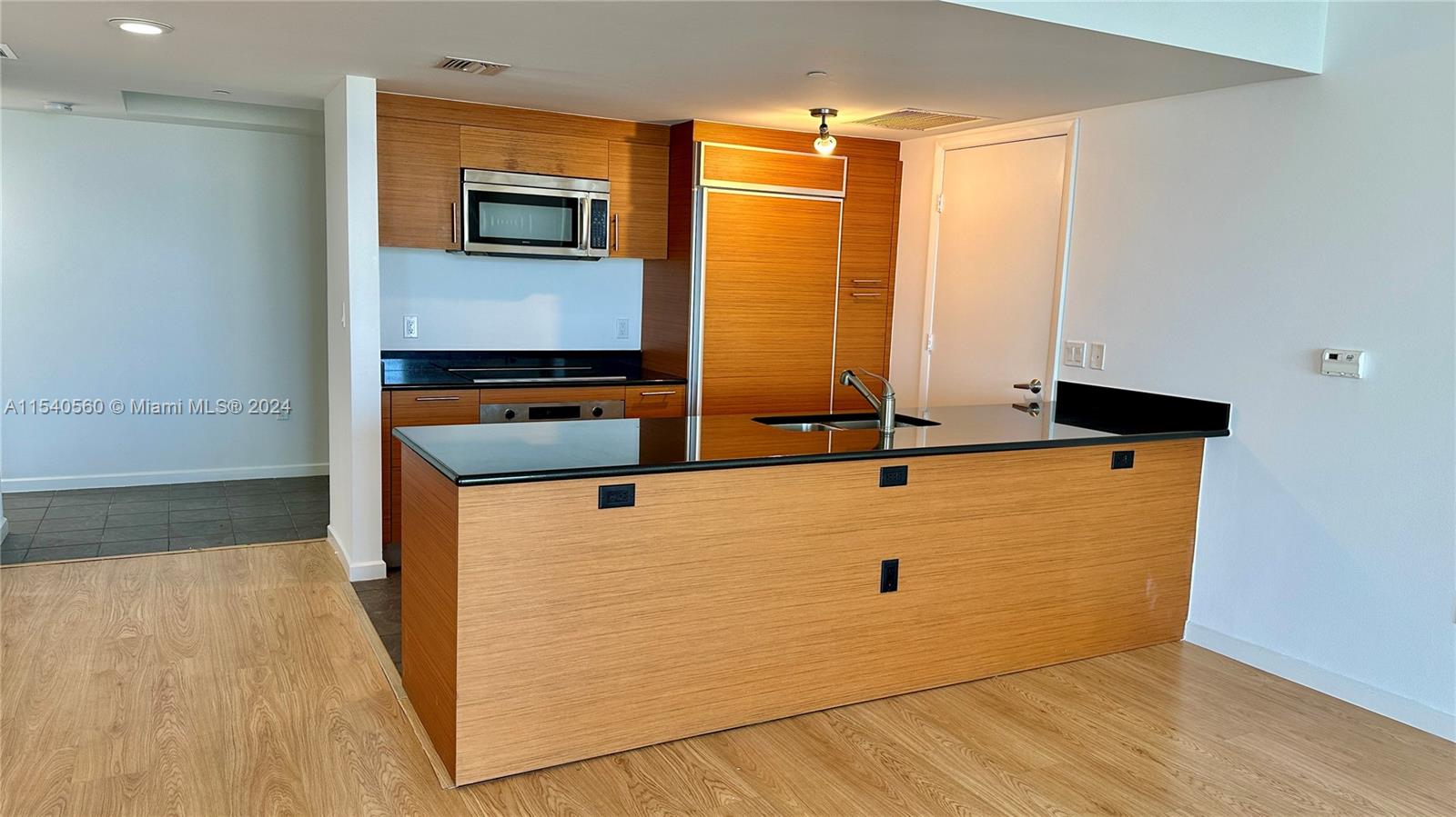 50 Biscayne Blvd 3910, Miami, Florida 33132, 3 Bedrooms Bedrooms, ,2 BathroomsBathrooms,Residential,For Sale,50 Biscayne Blvd 3910,A11540560