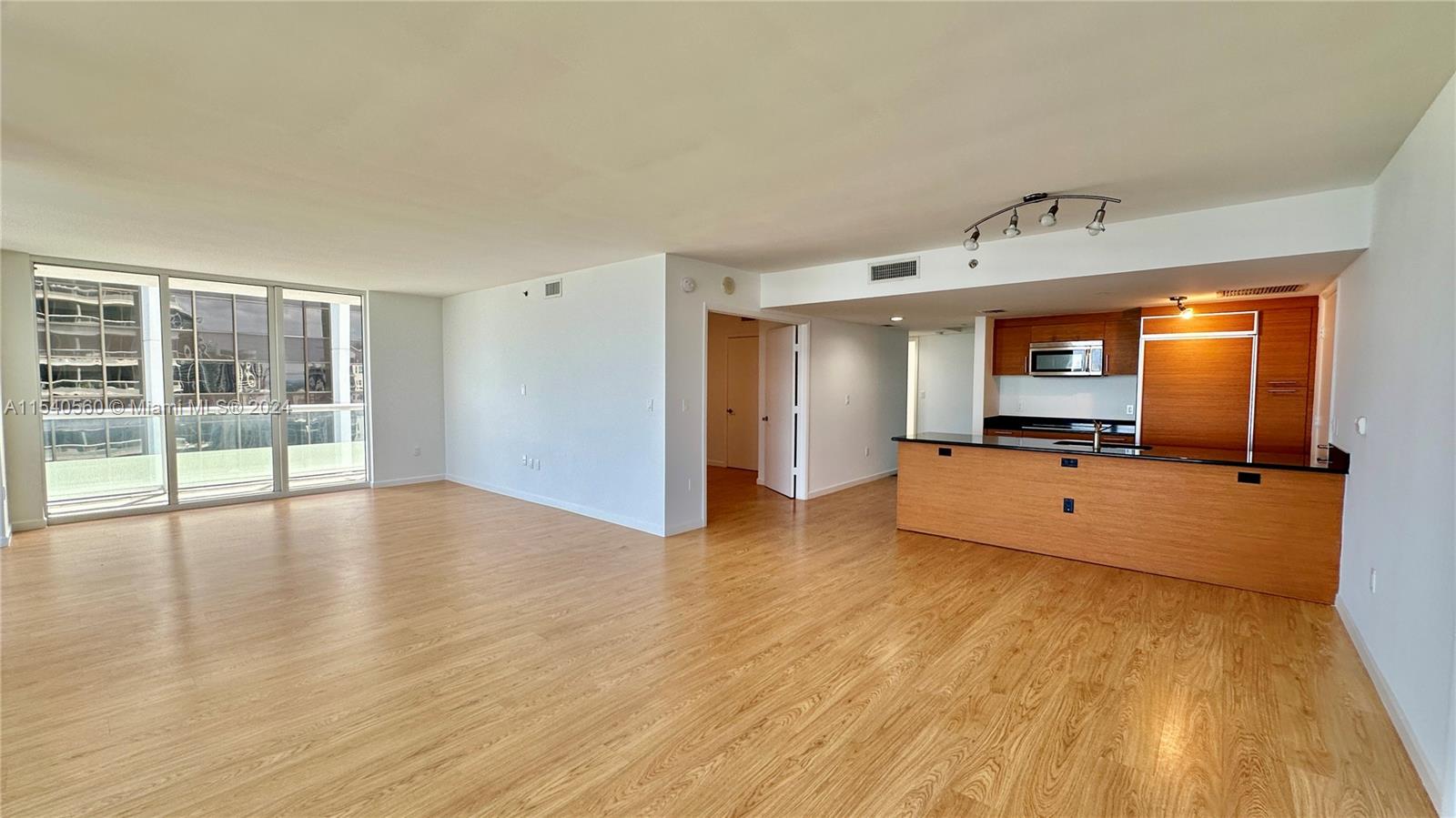 50 Biscayne Blvd 3910, Miami, Florida 33132, 3 Bedrooms Bedrooms, ,2 BathroomsBathrooms,Residential,For Sale,50 Biscayne Blvd 3910,A11540560