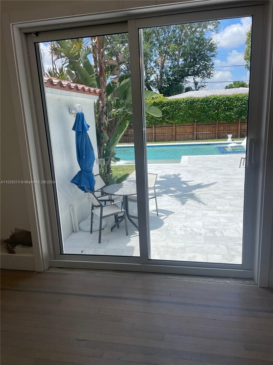 9500 N Miami Ave, Miami Shores, Florida 33150, 3 Bedrooms Bedrooms, 6 Rooms Rooms,2 BathroomsBathrooms,Residential,For Sale,9500 N Miami Ave,A11529274