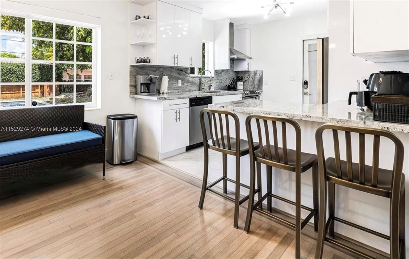 9500 N Miami Ave, Miami Shores, Florida 33150, 3 Bedrooms Bedrooms, 6 Rooms Rooms,2 BathroomsBathrooms,Residential,For Sale,9500 N Miami Ave,A11529274