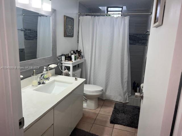 2500 Parkview Dr 310, Hallandale Beach, Florida 33009, 2 Bedrooms Bedrooms, ,2 BathroomsBathrooms,Residential,For Sale,2500 Parkview Dr 310,A11540569