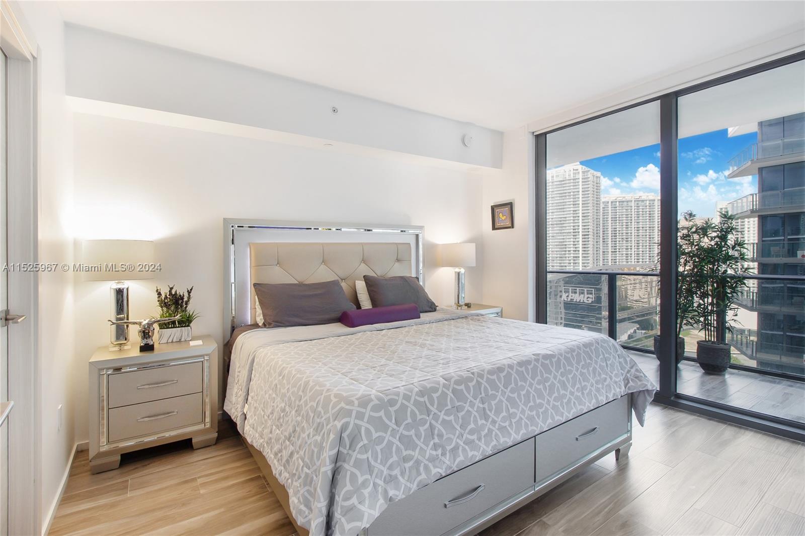 801 S Miami Ave 2308, Miami, Florida 33130, 1 Bedroom Bedrooms, ,2 BathroomsBathrooms,Residentiallease,For Rent,801 S Miami Ave 2308,A11525967