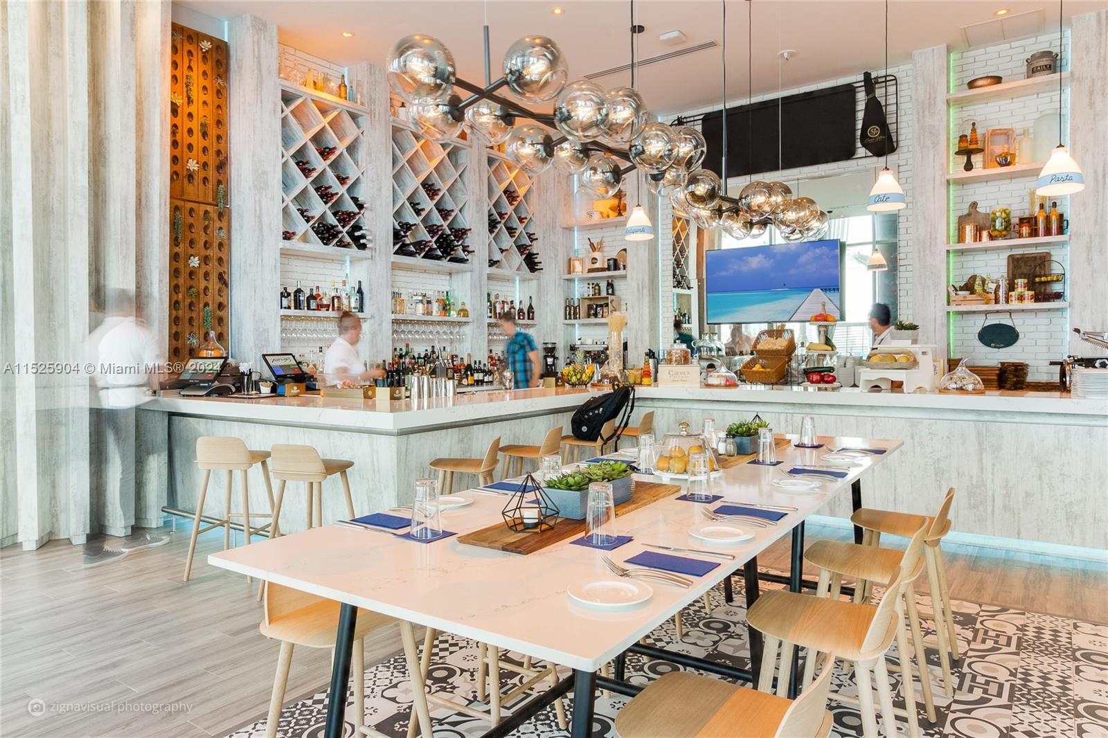 4111 S Ocean Dr 1807, Hollywood, Florida 33019, 1 Bedroom Bedrooms, ,1 BathroomBathrooms,Residential,For Sale,4111 S Ocean Dr 1807,A11525904