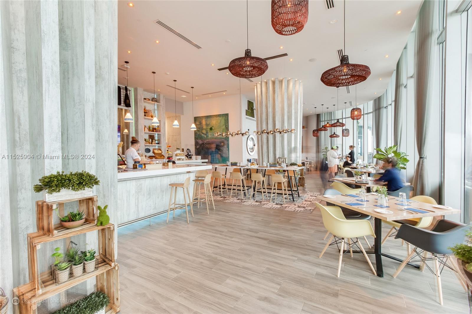 4111 S Ocean Dr 1807, Hollywood, Florida 33019, 1 Bedroom Bedrooms, ,1 BathroomBathrooms,Residential,For Sale,4111 S Ocean Dr 1807,A11525904