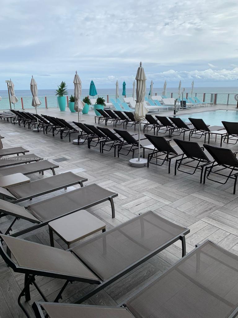 4111 S Ocean Dr 1807, Hollywood, Florida 33019, 1 Bedroom Bedrooms, ,1 BathroomBathrooms,Residential,For Sale,4111 S Ocean Dr 1807,A11525904