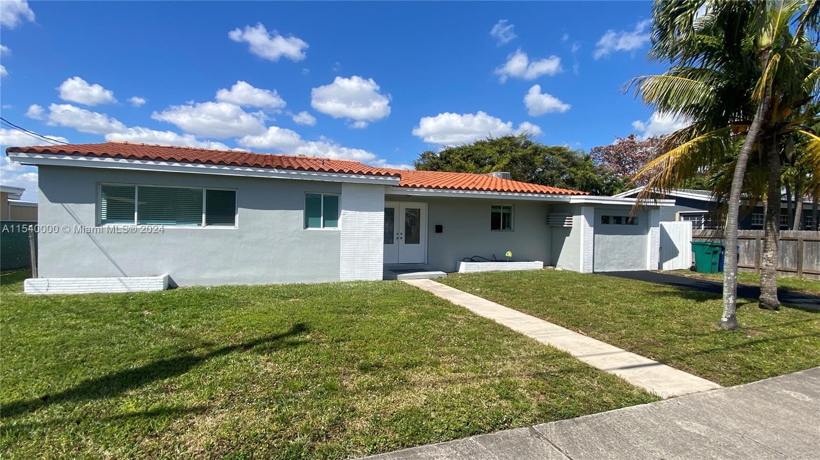 21220 NE 25th Ct N/A, Miami, Florida 33180, 4 Bedrooms Bedrooms, ,2 BathroomsBathrooms,Residentiallease,For Rent,21220 NE 25th Ct N/A,A11540000