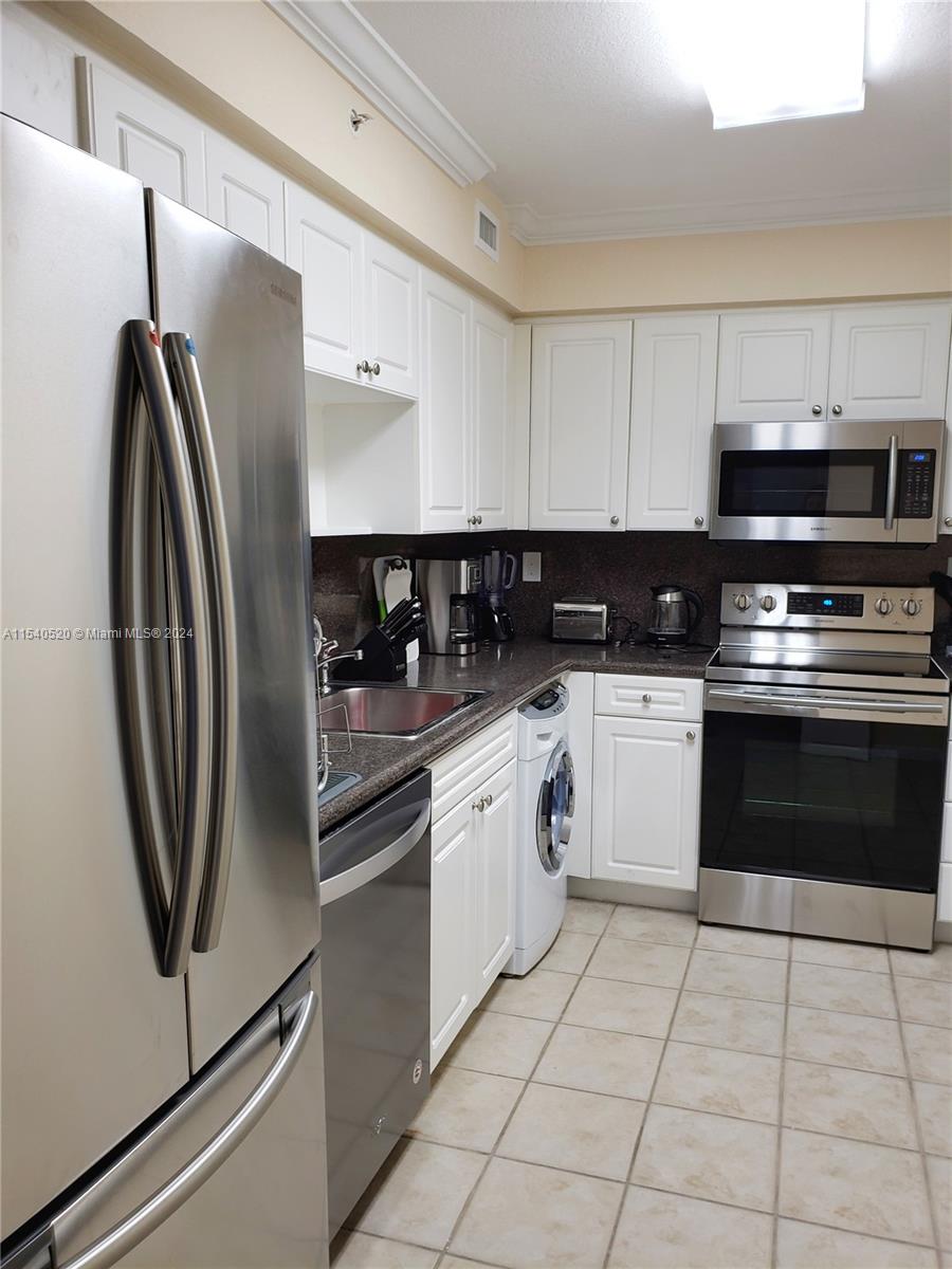 2501 S Ocean Dr 1231, Hollywood, Florida 33019, 1 Bedroom Bedrooms, ,1 BathroomBathrooms,Residential,For Sale,2501 S Ocean Dr 1231,A11540520