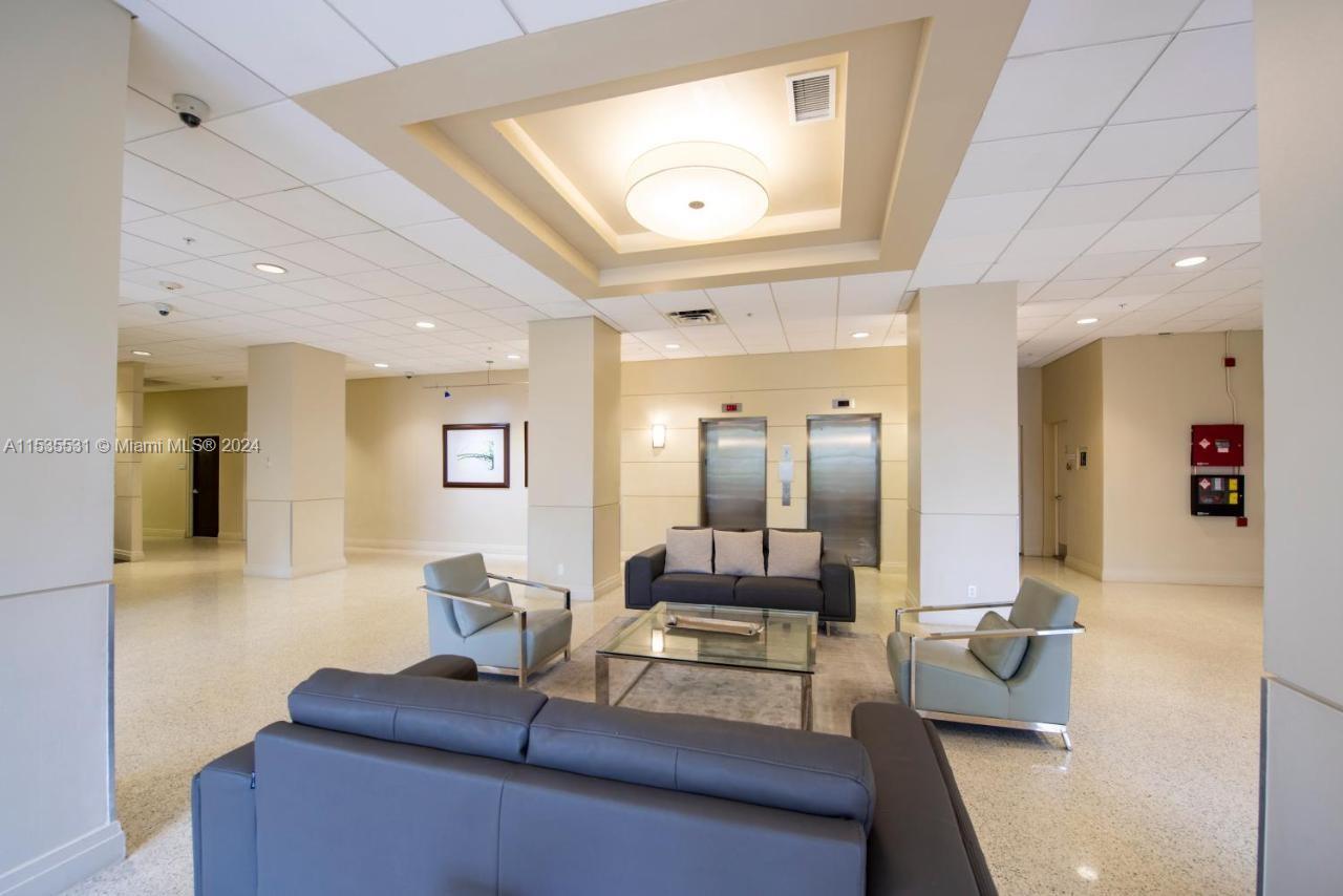 4001 S Ocean Dr 9N, Hollywood, Florida 33019, 2 Bedrooms Bedrooms, ,2 BathroomsBathrooms,Residential,For Sale,4001 S Ocean Dr 9N,A11535531