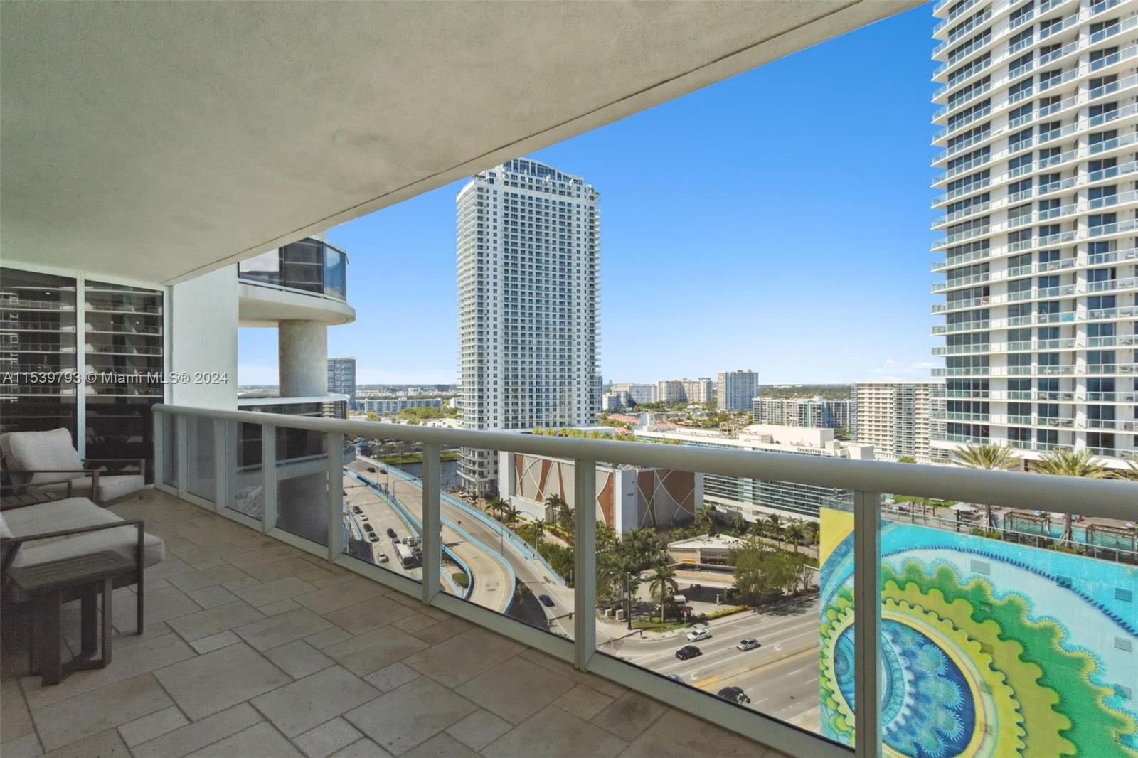 1800 S Ocean Dr 1810, Hallandale Beach, Florida 33009, 2 Bedrooms Bedrooms, ,2 BathroomsBathrooms,Residential,For Sale,1800 S Ocean Dr 1810,A11539793