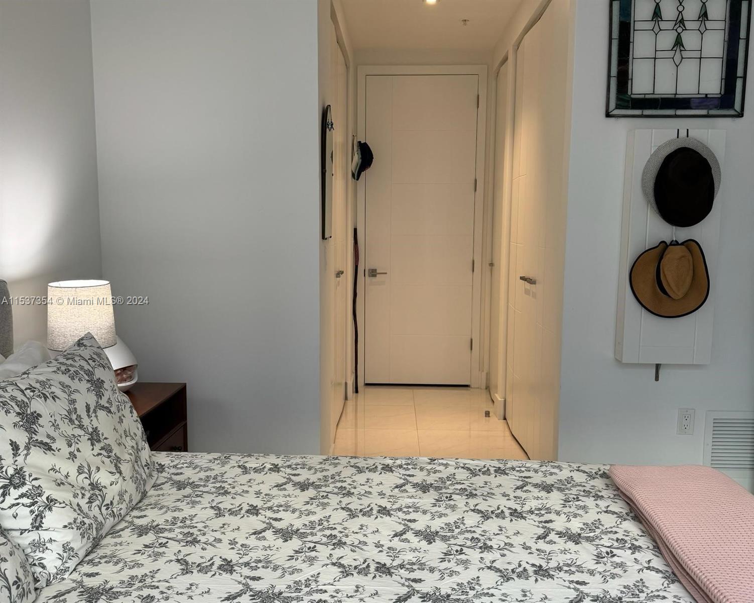 301 Altara Ave 403, Coral Gables, Florida 33146, 1 Bedroom Bedrooms, ,1 BathroomBathrooms,Residential,For Sale,301 Altara Ave 403,A11537354