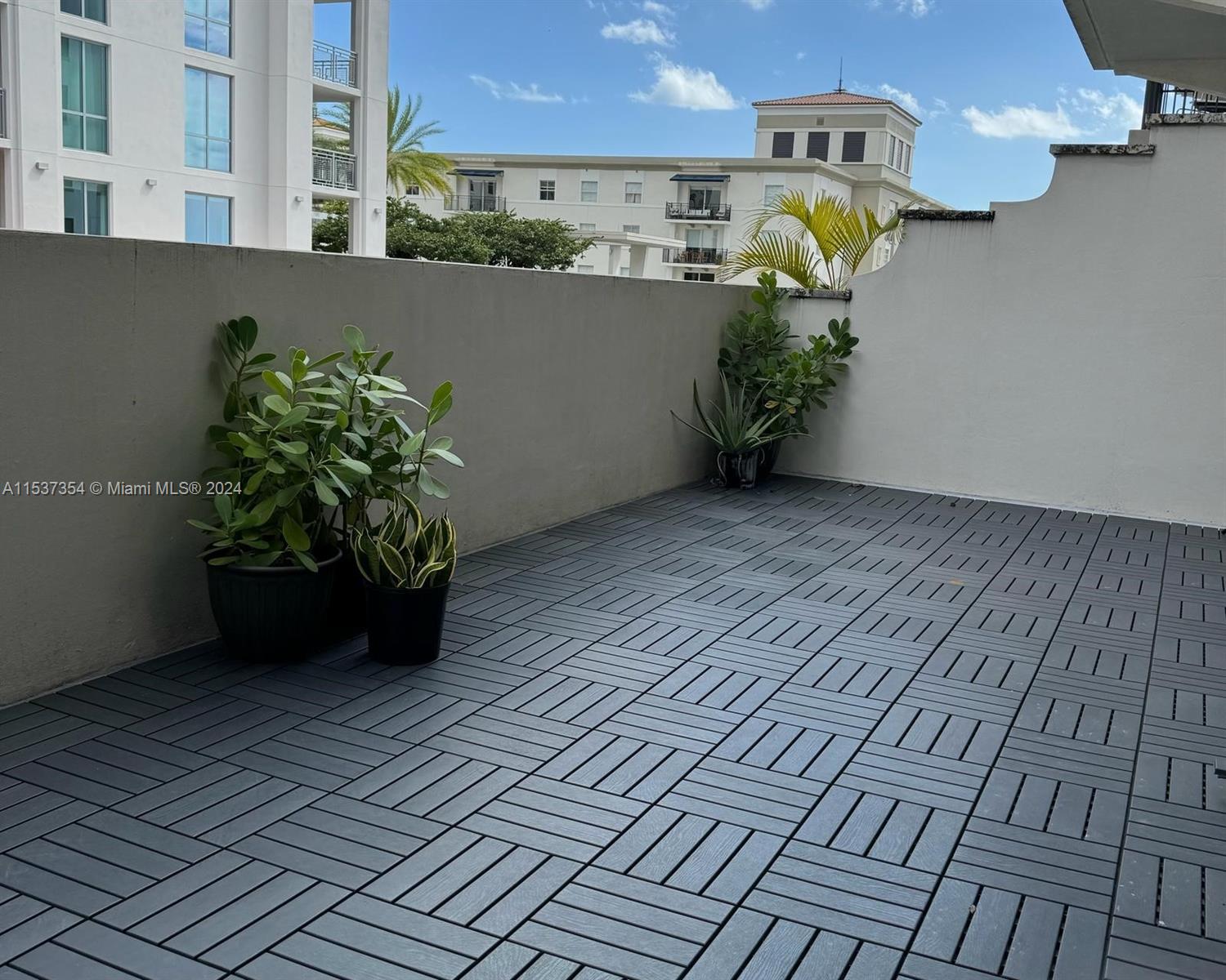 301 Altara Ave 403, Coral Gables, Florida 33146, 1 Bedroom Bedrooms, ,1 BathroomBathrooms,Residential,For Sale,301 Altara Ave 403,A11537354