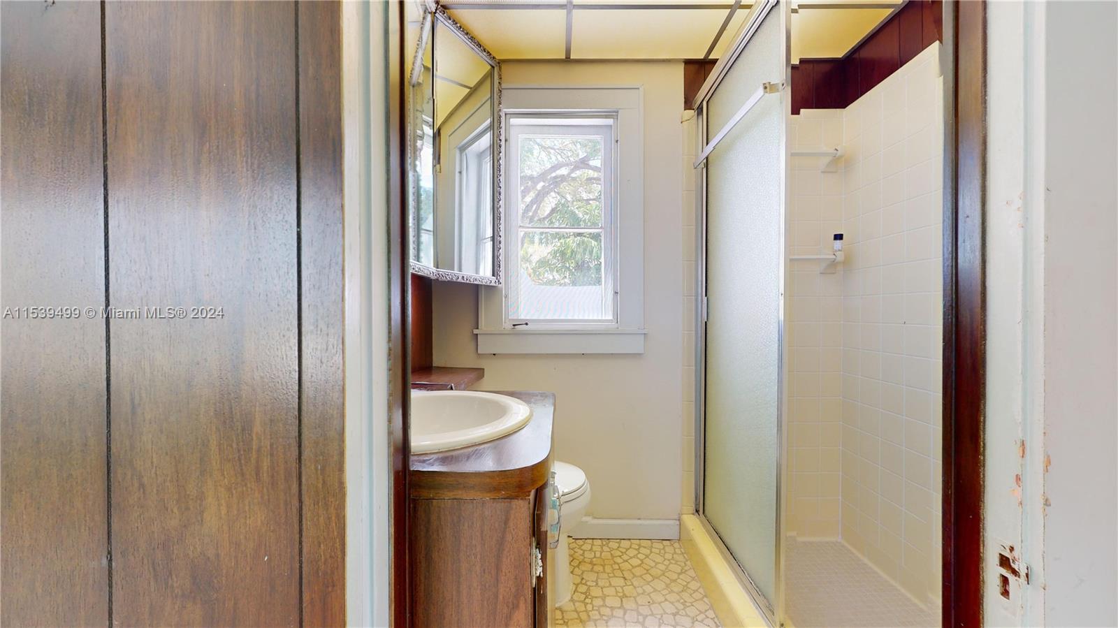1037 Castile Ave, Coral Gables, Florida 33134, 5 Bedrooms Bedrooms, ,3 BathroomsBathrooms,Residential,For Sale,1037 Castile Ave,A11539499