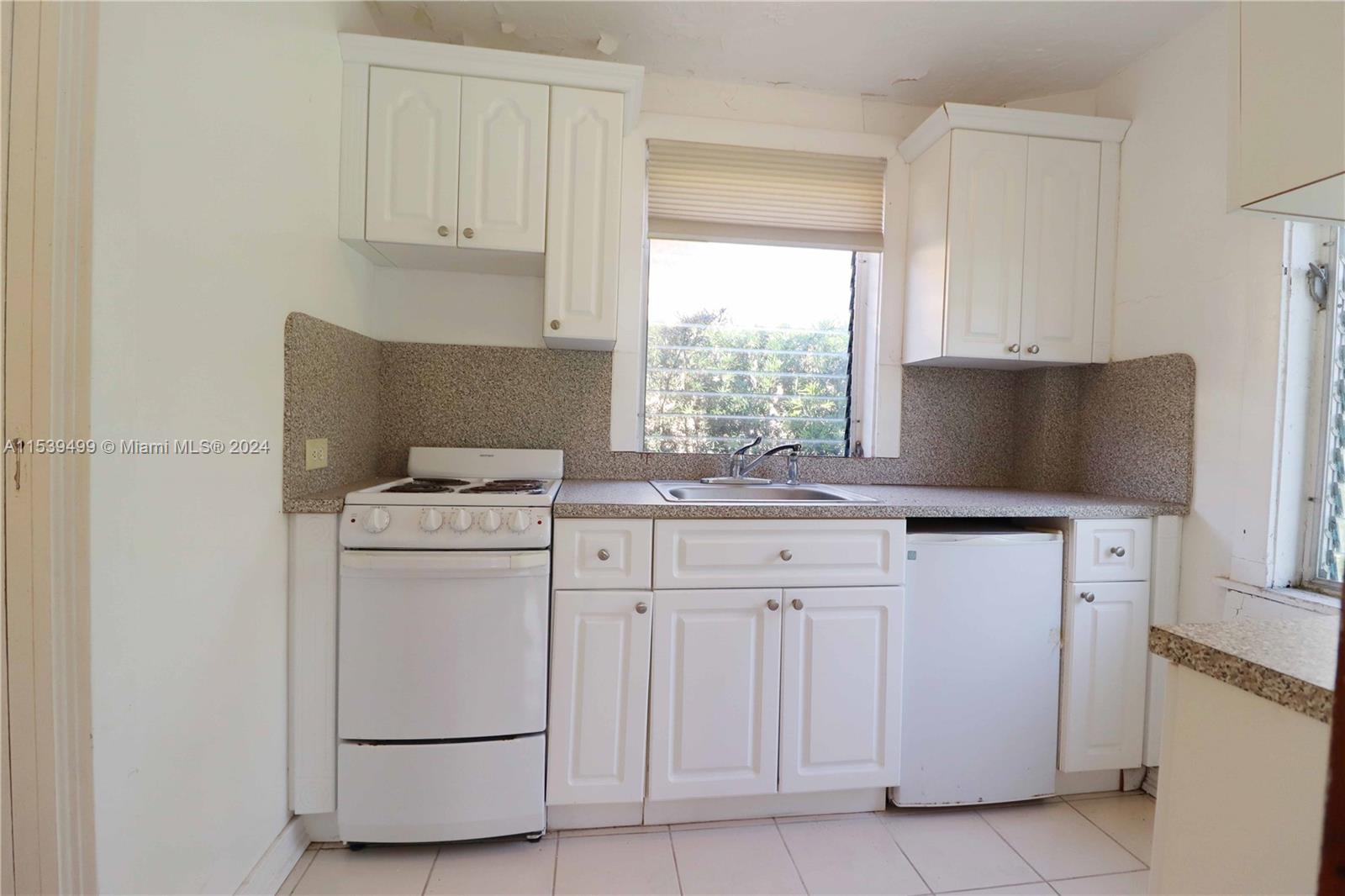 1037 Castile Ave, Coral Gables, Florida 33134, 5 Bedrooms Bedrooms, ,3 BathroomsBathrooms,Residential,For Sale,1037 Castile Ave,A11539499