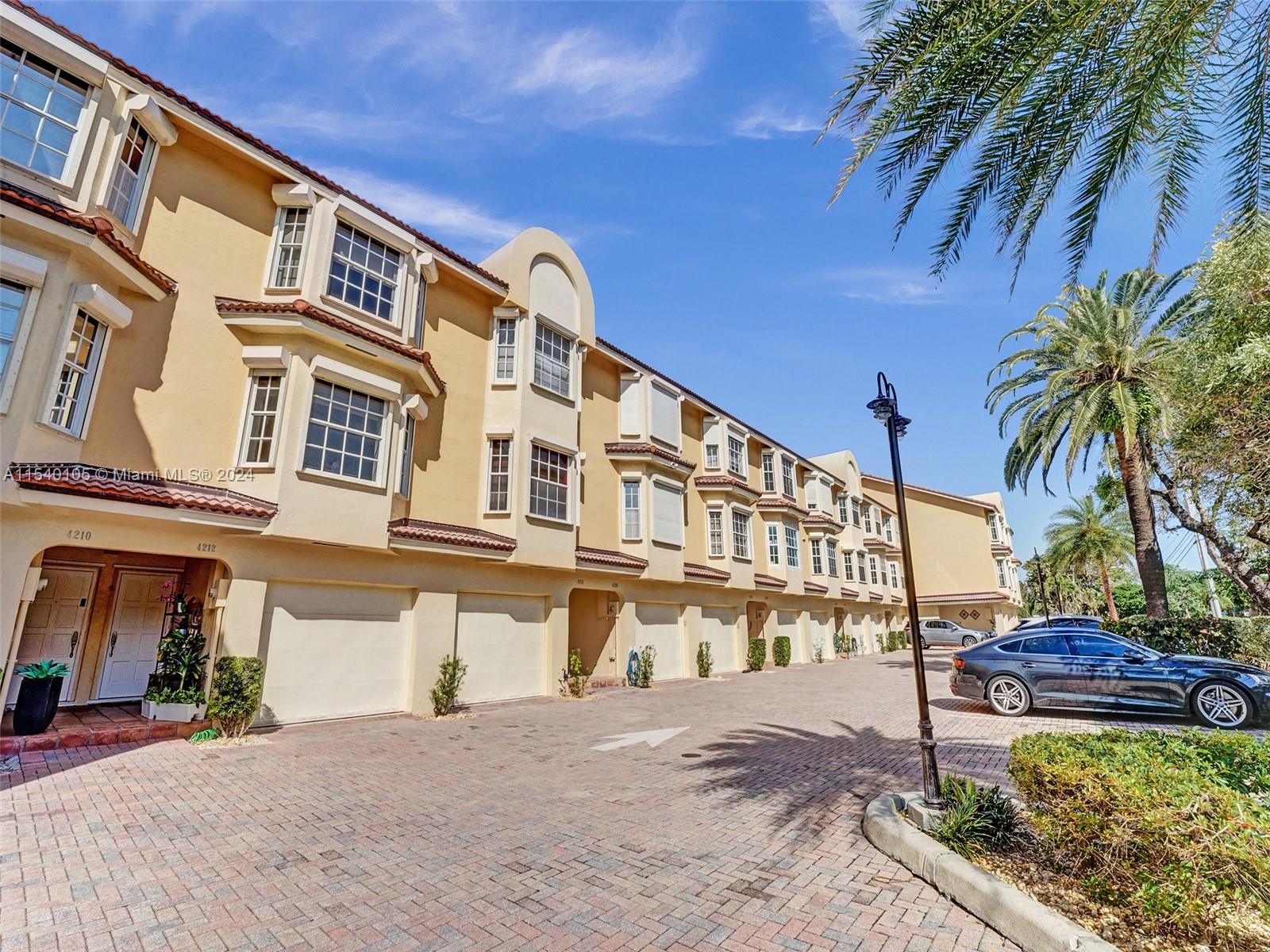 4212 N Ocean Dr, Hollywood, Florida 33019, 3 Bedrooms Bedrooms, ,3 BathroomsBathrooms,Residential,For Sale,4212 N Ocean Dr,A11540105