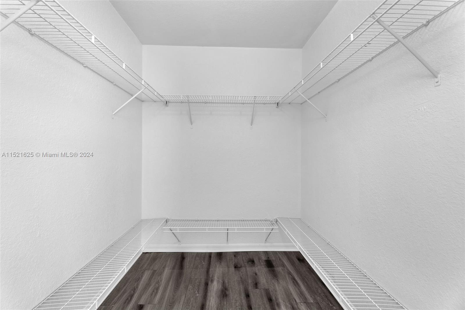 1541 NW 1st Ct, Miami, Florida 33136, 3 Bedrooms Bedrooms, ,2 BathroomsBathrooms,Residential,For Sale,1541 NW 1st Ct,A11521625