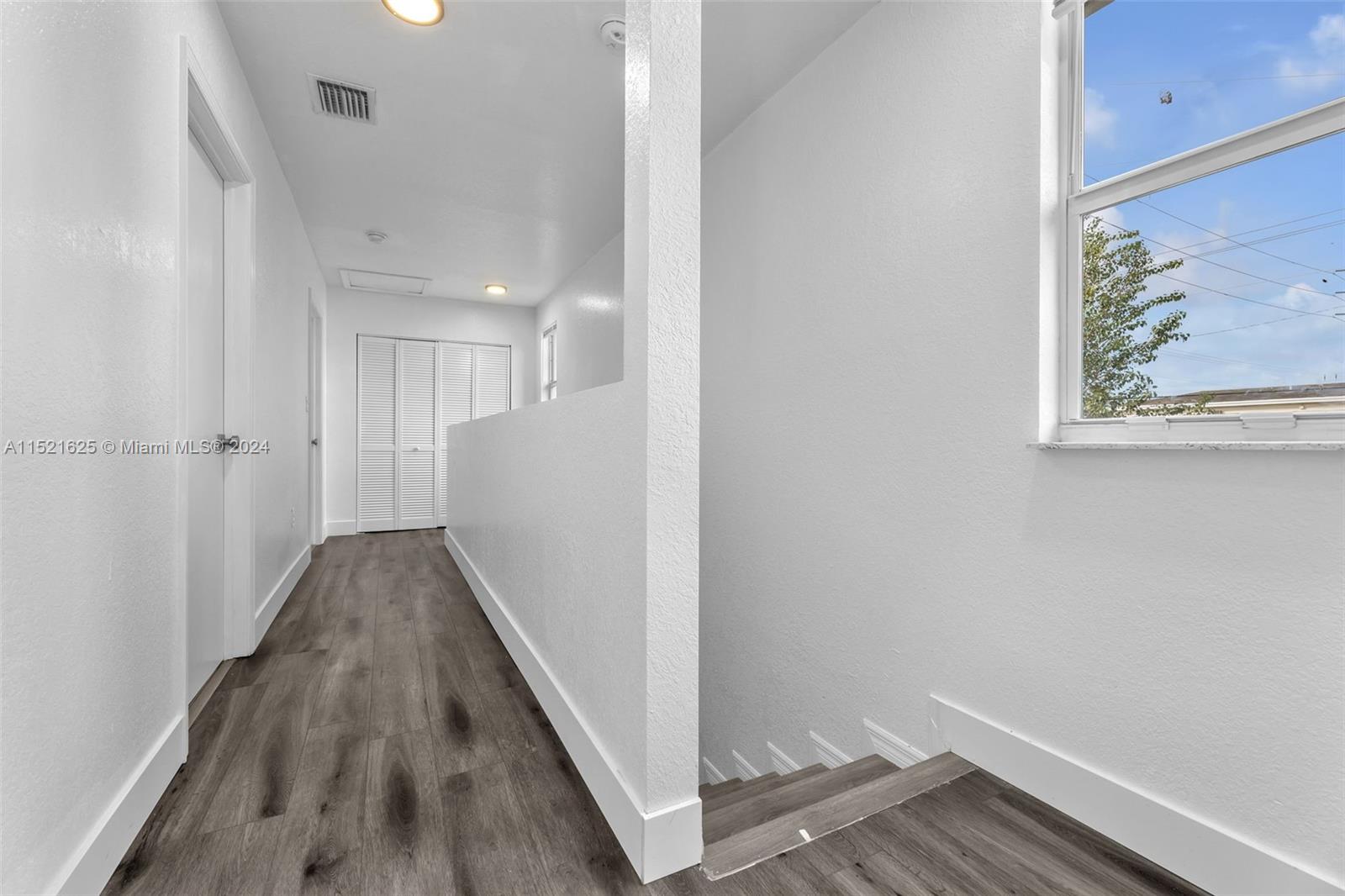 1541 NW 1st Ct, Miami, Florida 33136, 3 Bedrooms Bedrooms, ,2 BathroomsBathrooms,Residential,For Sale,1541 NW 1st Ct,A11521625