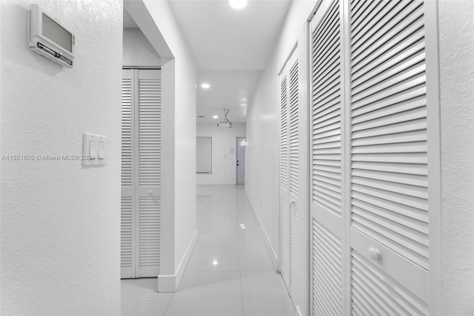 1541 NW 1st Ct, Miami, Florida 33136, 3 Bedrooms Bedrooms, ,2 BathroomsBathrooms,Residential,For Sale,1541 NW 1st Ct,A11521625