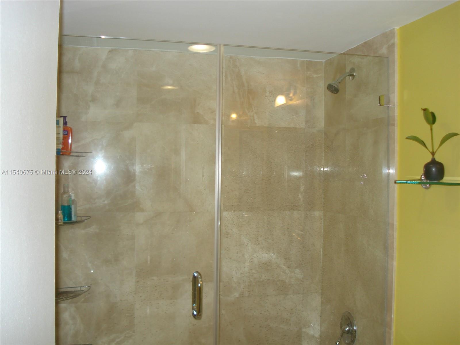 770 Claughton Island Dr 1708, Miami, Florida 33131, 1 Bedroom Bedrooms, ,1 BathroomBathrooms,Residentiallease,For Rent,770 Claughton Island Dr 1708,A11540675