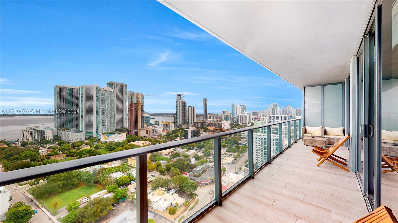 121 NE 34th St 2607, Miami, Florida 33137, 2 Bedrooms Bedrooms, ,2 BathroomsBathrooms,Residential,For Sale,121 NE 34th St 2607,A11540676