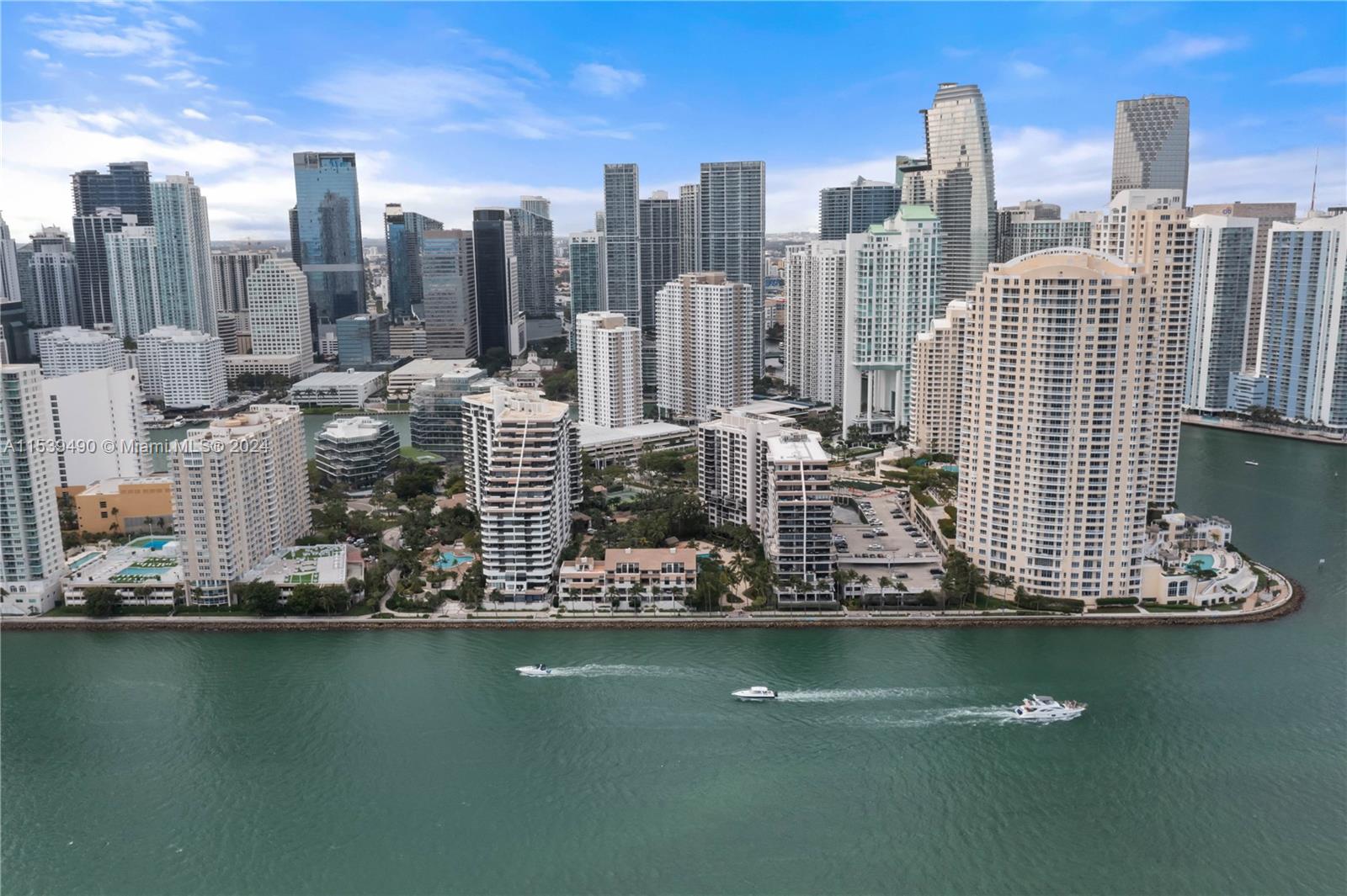 540 Brickell Key Dr 1406, Miami, Florida 33131, 2 Bedrooms Bedrooms, ,2 BathroomsBathrooms,Residential,For Sale,540 Brickell Key Dr 1406,A11539490