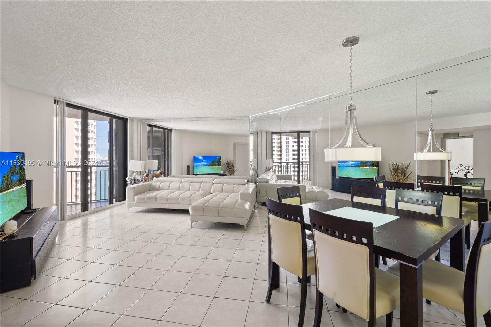 540 Brickell Key Dr 1406, Miami, Florida 33131, 2 Bedrooms Bedrooms, ,2 BathroomsBathrooms,Residential,For Sale,540 Brickell Key Dr 1406,A11539490
