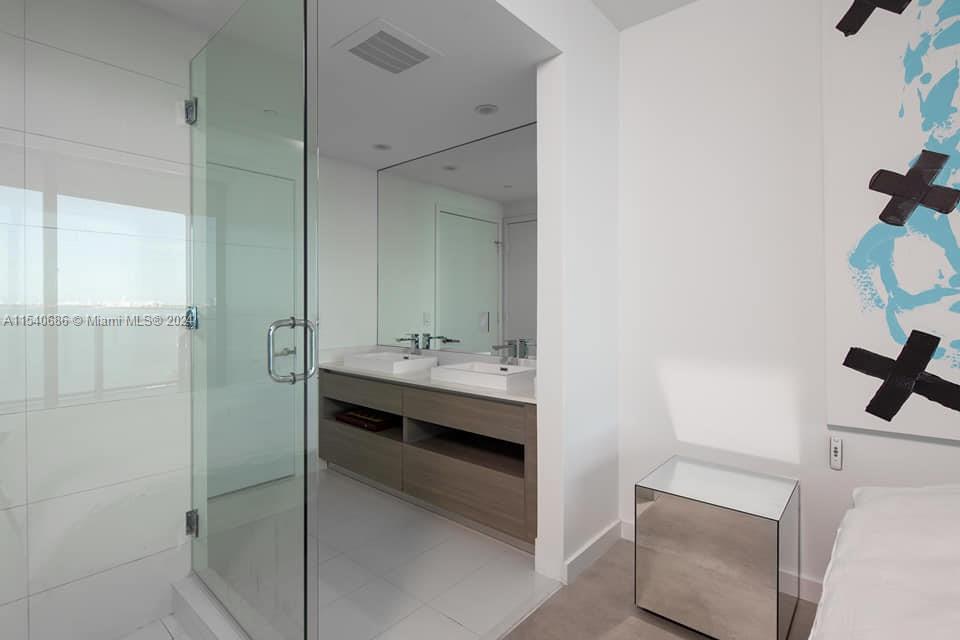 460 NE 28th St 805, Miami, Florida 33137, 2 Bedrooms Bedrooms, ,2 BathroomsBathrooms,Residential,For Sale,460 NE 28th St 805,A11540686