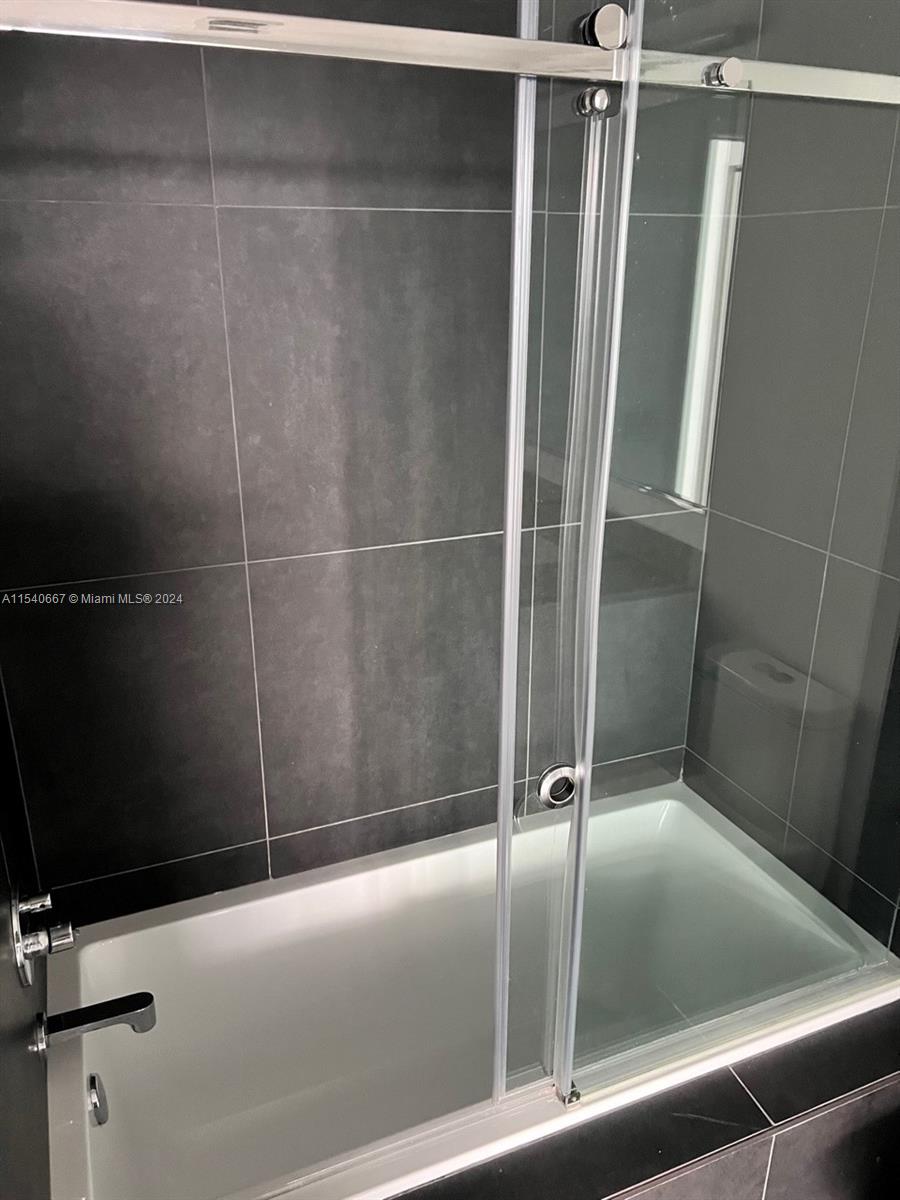 1600 NE 1st Ave 3407, Miami, Florida 33132, 2 Bedrooms Bedrooms, ,2 BathroomsBathrooms,Residentiallease,For Rent,1600 NE 1st Ave 3407,A11540667