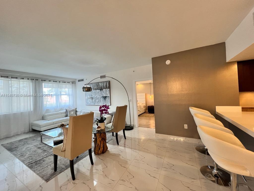 19900 E Country Club Dr 604, Aventura, Florida 33180, 3 Bedrooms Bedrooms, ,3 BathroomsBathrooms,Residentiallease,For Rent,19900 E Country Club Dr 604,A11540730