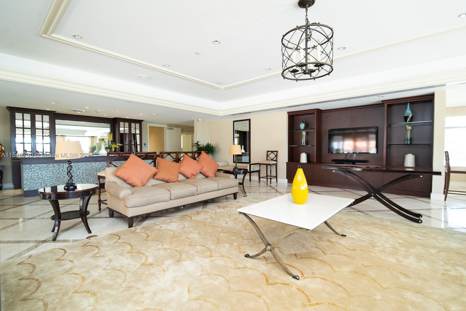 19900 E Country Club Dr 604, Aventura, Florida 33180, 3 Bedrooms Bedrooms, ,3 BathroomsBathrooms,Residentiallease,For Rent,19900 E Country Club Dr 604,A11540730