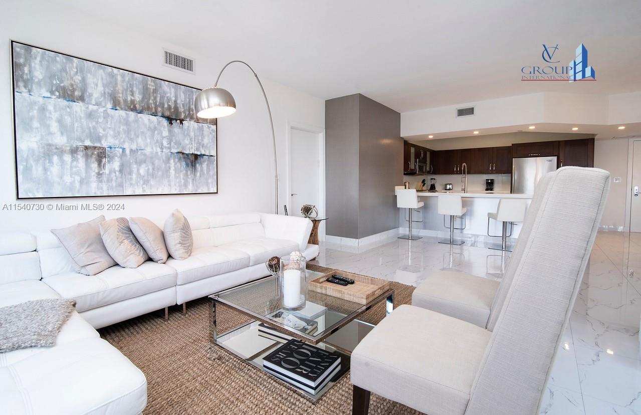 19900 E Country Club Dr 604, Aventura, Florida 33180, 3 Bedrooms Bedrooms, ,3 BathroomsBathrooms,Residentiallease,For Rent,19900 E Country Club Dr 604,A11540730
