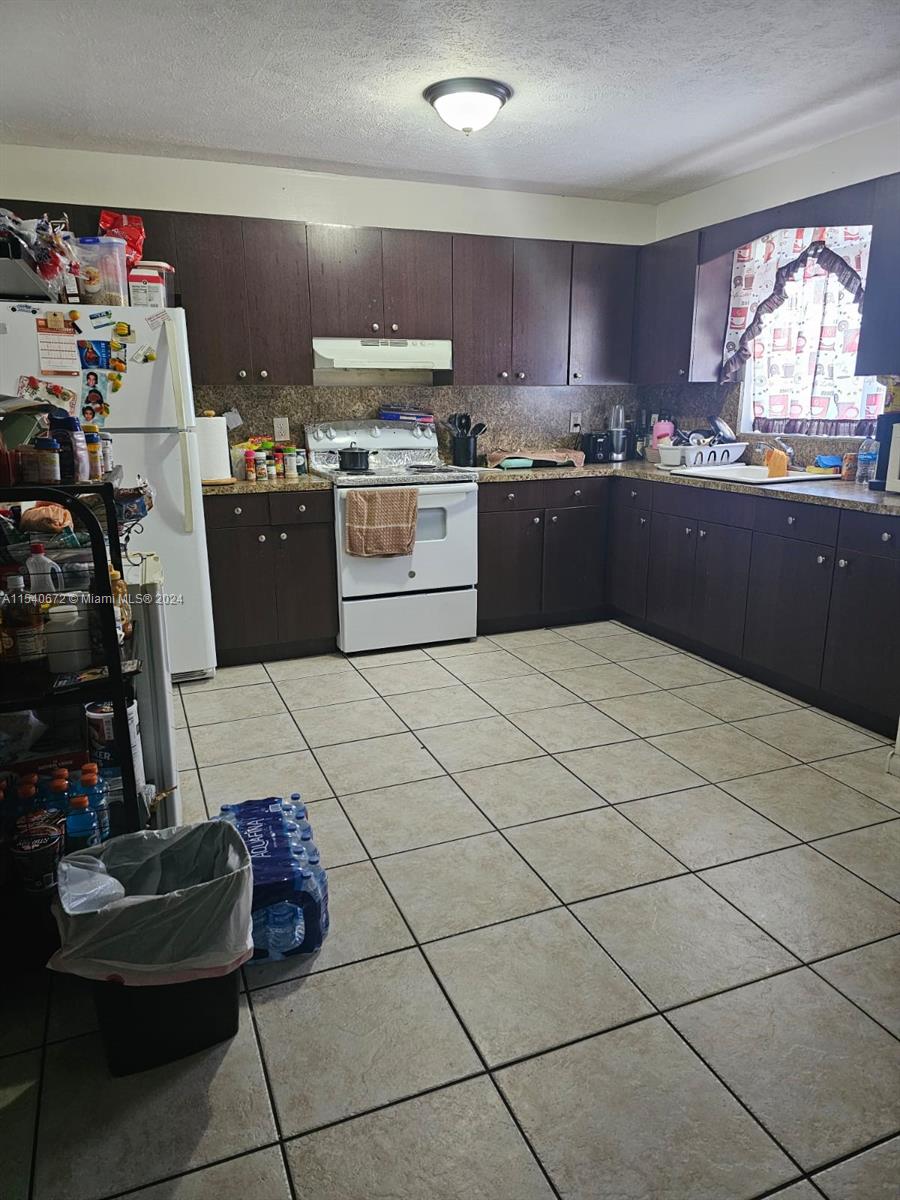 28033 SW 143rd Ct, Homestead, Florida 33033, 2 Bedrooms Bedrooms, ,1 BathroomBathrooms,Residential,For Sale,28033 SW 143rd Ct,A11540672