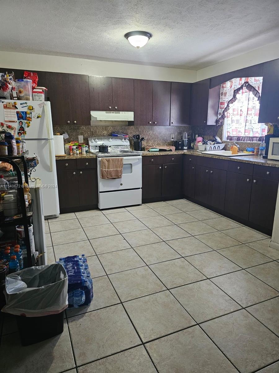 28033 SW 143rd Ct, Homestead, Florida 33033, 2 Bedrooms Bedrooms, ,1 BathroomBathrooms,Residential,For Sale,28033 SW 143rd Ct,A11540672