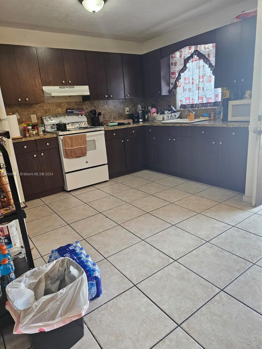 28033 SW 143rd Ct, Homestead, Florida 33033, 2 Bedrooms Bedrooms, ,1 BathroomBathrooms,Residential,For Sale,28033 SW 143rd Ct,A11540672