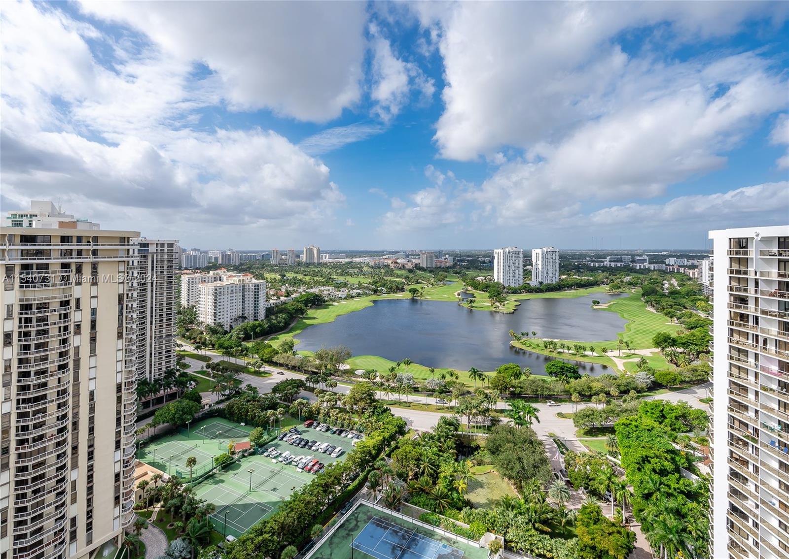 20201 E Country Club Dr PH06/07, Aventura, Florida 33180, 6 Bedrooms Bedrooms, ,6 BathroomsBathrooms,Residential,For Sale,20201 E Country Club Dr PH06/07,A11540731
