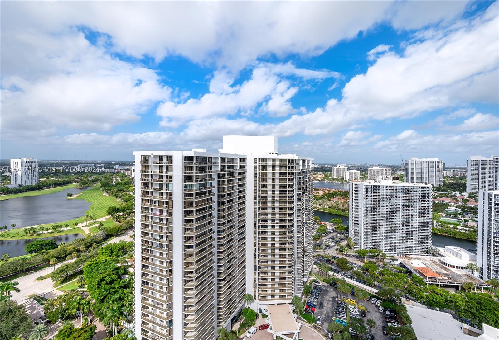 20201 E Country Club Dr PH06/07, Aventura, Florida 33180, 6 Bedrooms Bedrooms, ,6 BathroomsBathrooms,Residential,For Sale,20201 E Country Club Dr PH06/07,A11540731