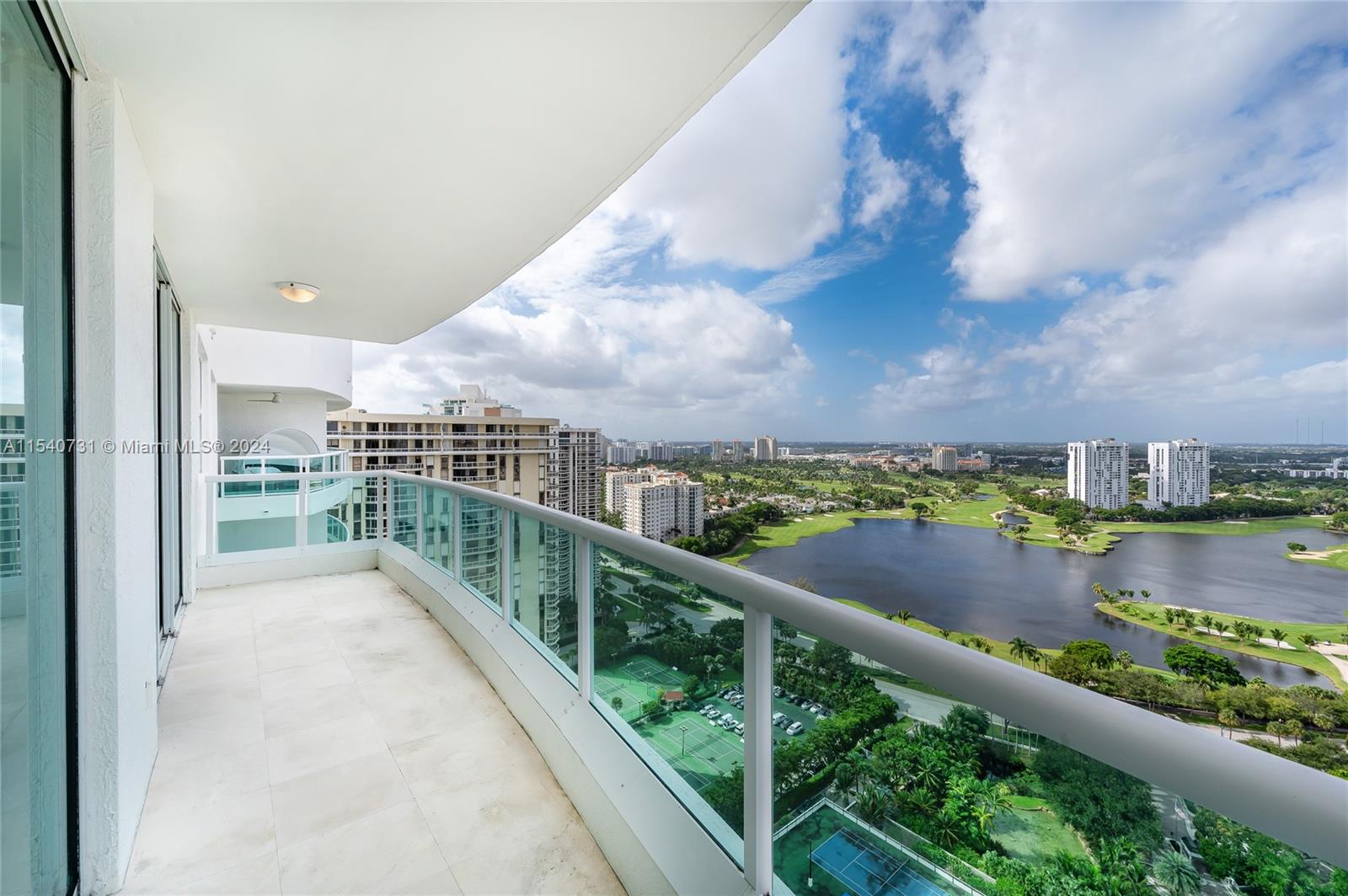 20201 E Country Club Dr PH06/07, Aventura, Florida 33180, 6 Bedrooms Bedrooms, ,6 BathroomsBathrooms,Residential,For Sale,20201 E Country Club Dr PH06/07,A11540731