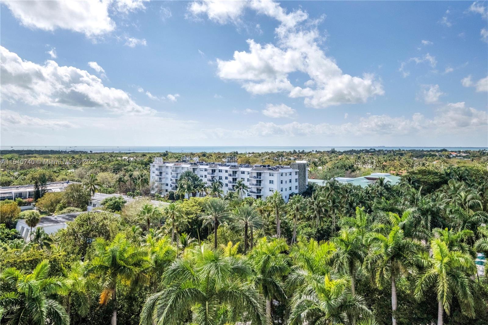 789 Crandon Blvd, Key Biscayne, FL, 33149 United States, 3 Bedrooms Bedrooms, ,4 BathroomsBathrooms,Residential,For Sale,Crandon Blvd,A11540740