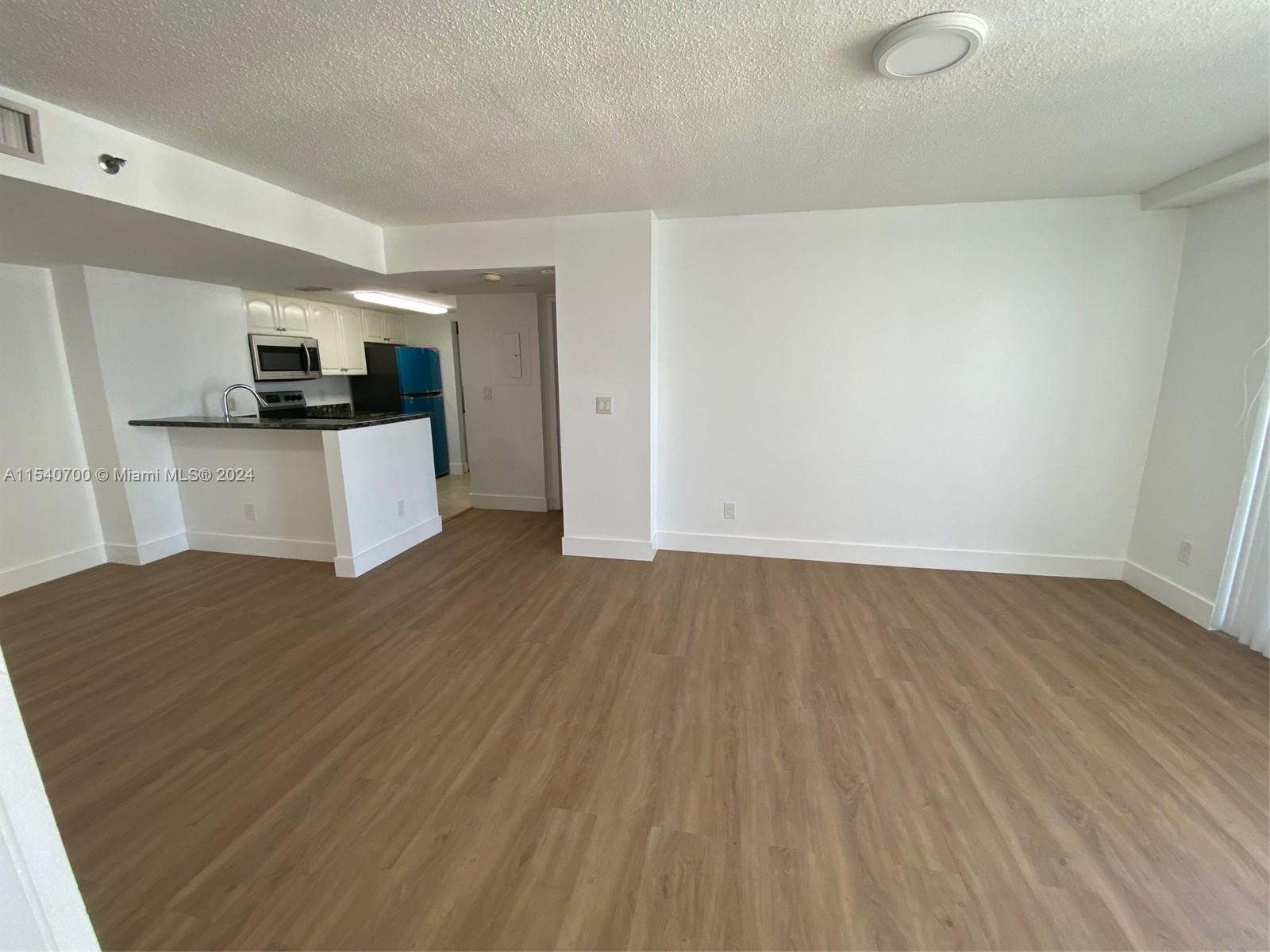 770 Claughton Island Dr 2103, Miami, Florida 33131, 2 Bedrooms Bedrooms, ,2 BathroomsBathrooms,Residentiallease,For Rent,770 Claughton Island Dr 2103,A11540700