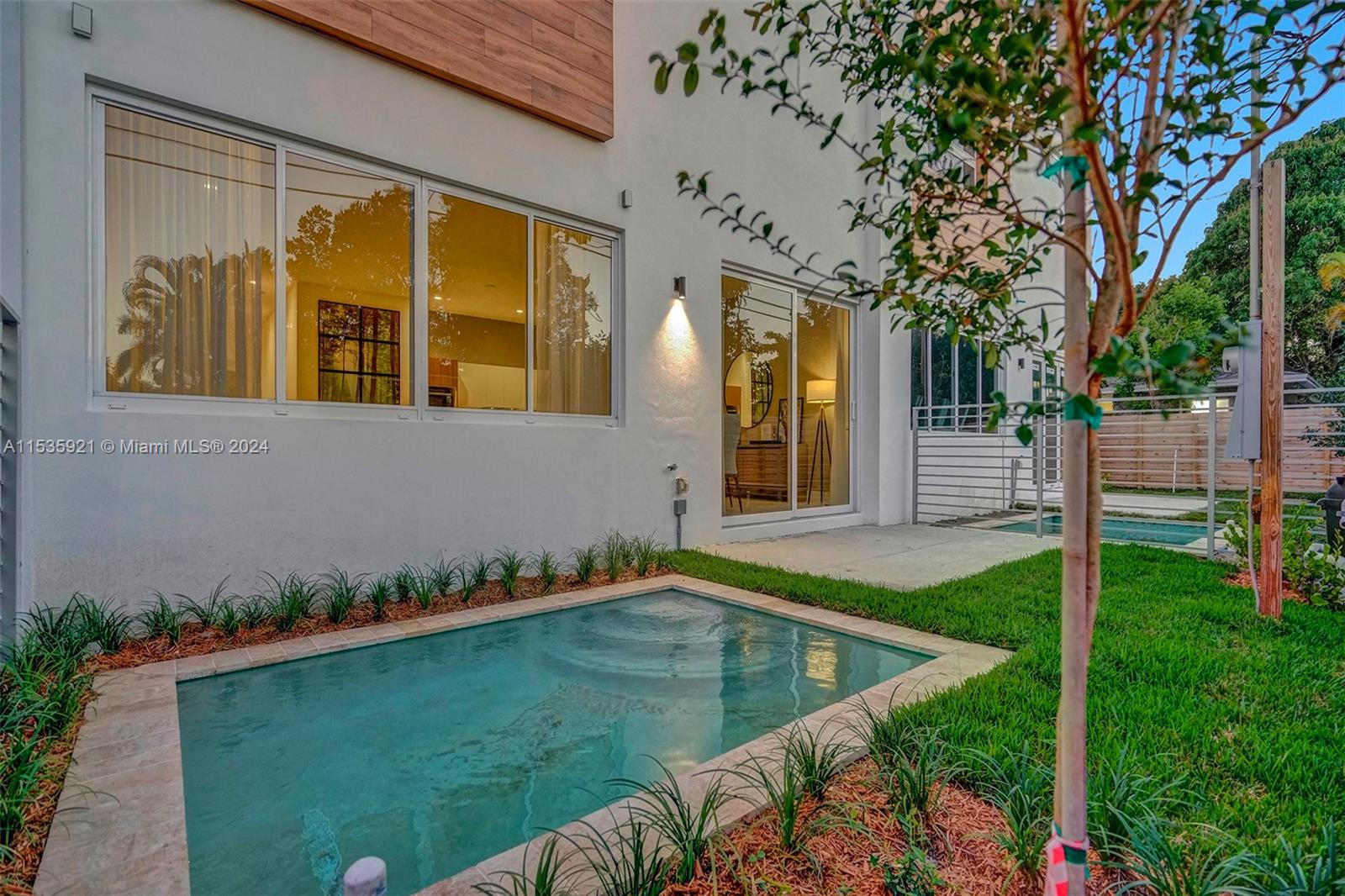 1801 13th St, Fort Lauderdale, FL, 33304 United States, 3 Bedrooms Bedrooms, ,3 BathroomsBathrooms,Residential,For Sale,13th St,A11535921