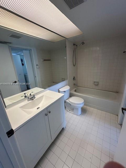 2626 SE 20th Ct 206-B, Homestead, Florida 33035, 2 Bedrooms Bedrooms, ,1 BathroomBathrooms,Residential,For Sale,2626 SE 20th Ct 206-B,A11540076