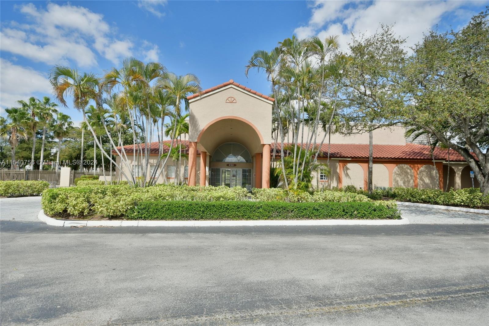 8621 5th St, Pembroke Pines, FL, 33025 United States, 1 Bedroom Bedrooms, ,1 BathroomBathrooms,Residential,For Sale,5th St,A11540756