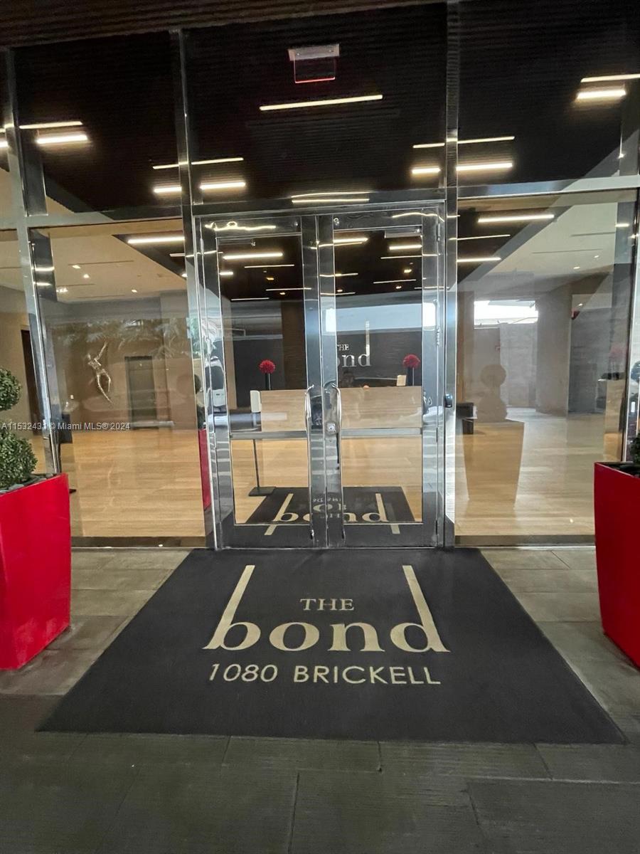 1080 Brickell Ave 907, Miami, Florida 33131, 1 Bedroom Bedrooms, ,1 BathroomBathrooms,Residentiallease,For Rent,1080 Brickell Ave 907,A11532431