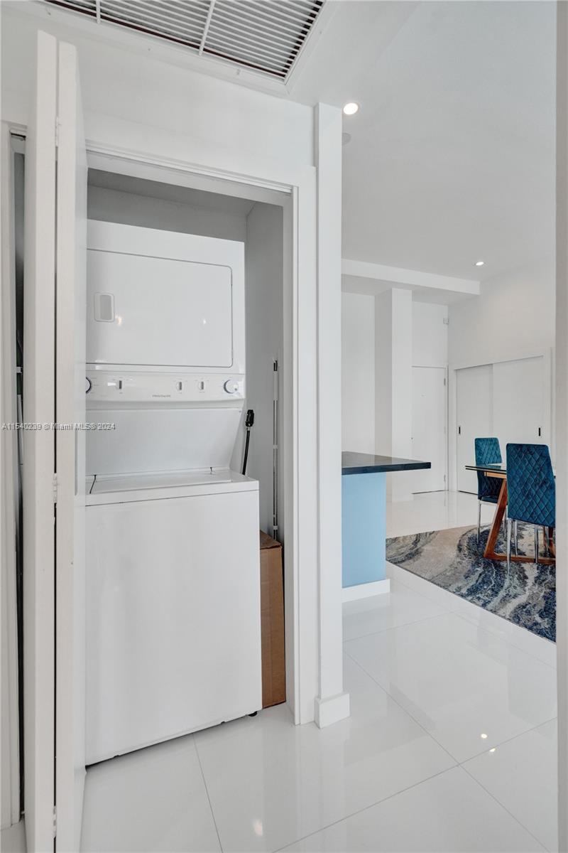 6770 Indian Creek Dr TS-P, Miami Beach, Florida 33141, 2 Bedrooms Bedrooms, ,2 BathroomsBathrooms,Residential,For Sale,6770 Indian Creek Dr TS-P,A11540239