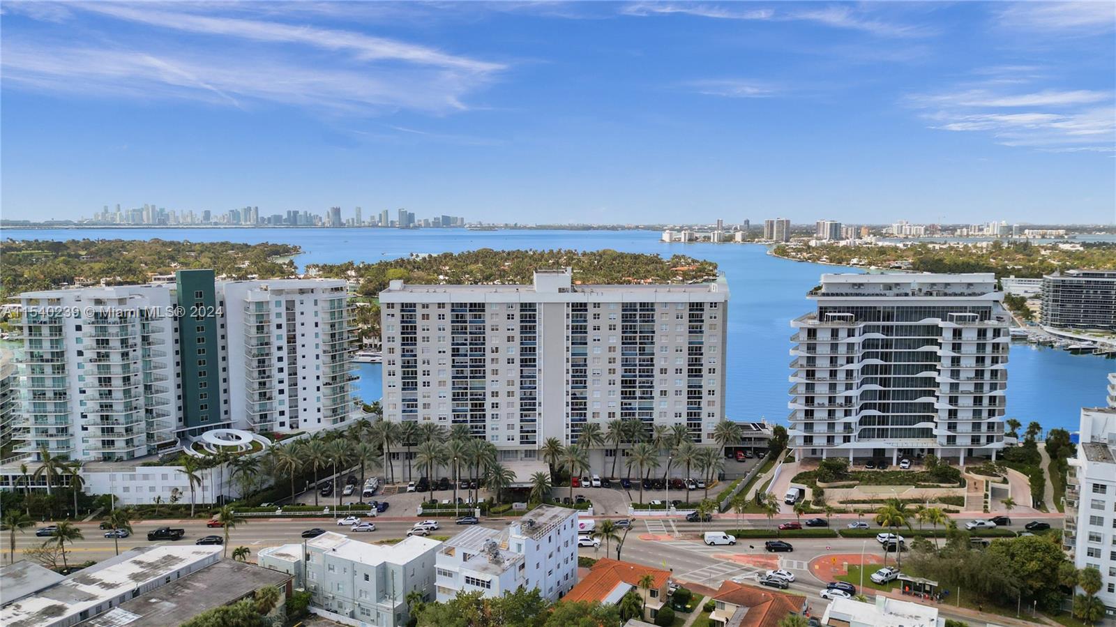 6770 Indian Creek Dr TS-P, Miami Beach, Florida 33141, 2 Bedrooms Bedrooms, ,2 BathroomsBathrooms,Residential,For Sale,6770 Indian Creek Dr TS-P,A11540239