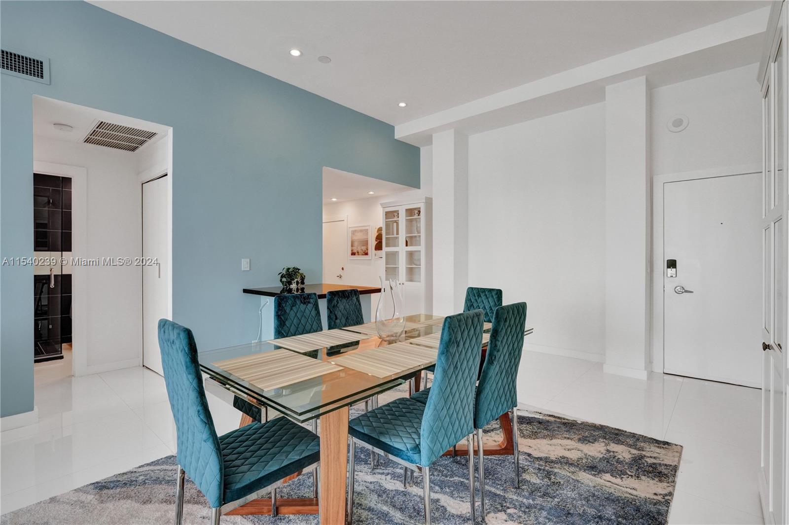 6770 Indian Creek Dr TS-P, Miami Beach, Florida 33141, 2 Bedrooms Bedrooms, ,2 BathroomsBathrooms,Residential,For Sale,6770 Indian Creek Dr TS-P,A11540239