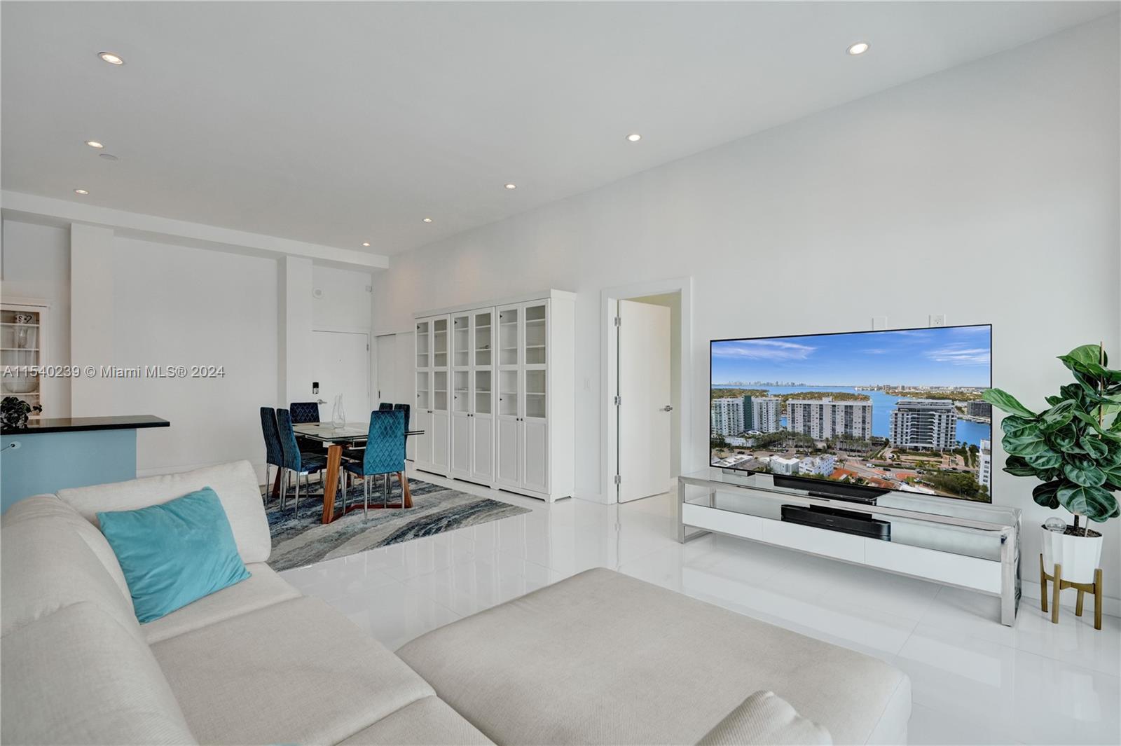 6770 Indian Creek Dr TS-P, Miami Beach, Florida 33141, 2 Bedrooms Bedrooms, ,2 BathroomsBathrooms,Residential,For Sale,6770 Indian Creek Dr TS-P,A11540239