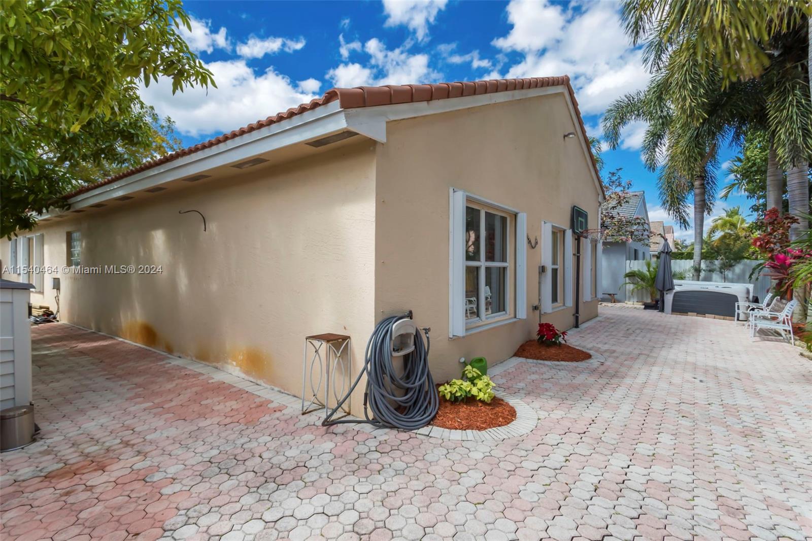 5041 150th Ter, Miramar, FL, 33027 United States, 3 Bedrooms Bedrooms, ,2 BathroomsBathrooms,Residential,For Sale,150th Ter,A11540464