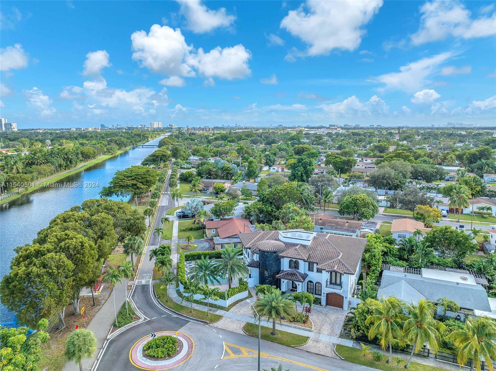 1100 180th Ter, North Miami Beach, FL, 33162 United States, 6 Bedrooms Bedrooms, ,6 BathroomsBathrooms,Residential,For Sale,180th Ter,A11540501